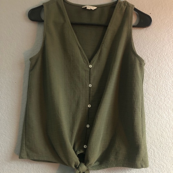 Lucky Brand Olive green Sleeveless Button Down Tank Top - Picture 2 of 6